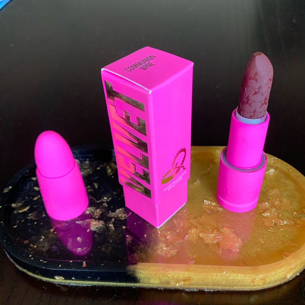 Jeffree Star Trap Lipstick